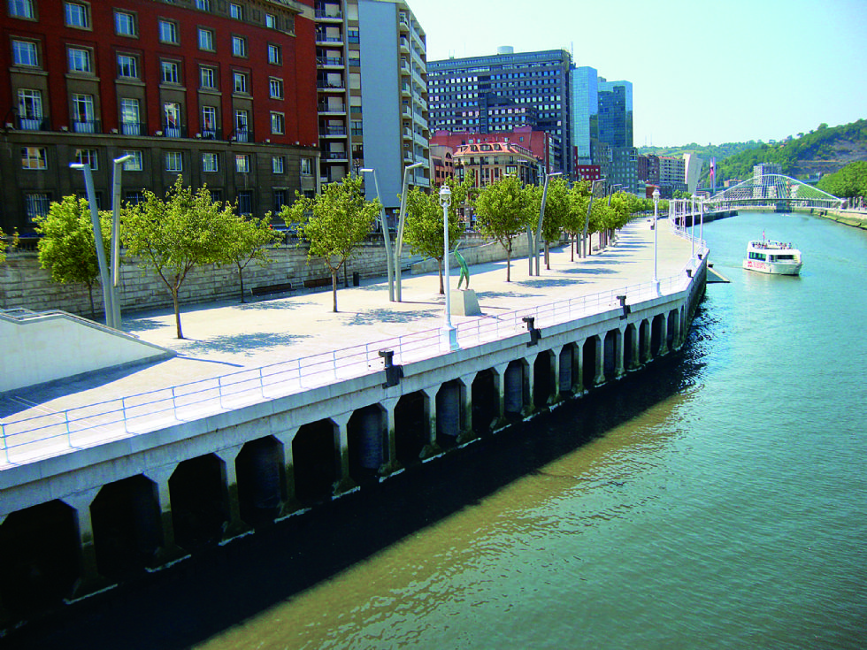 8.MUELLE URAZURRUTIA RIA DE BILBAO-b 